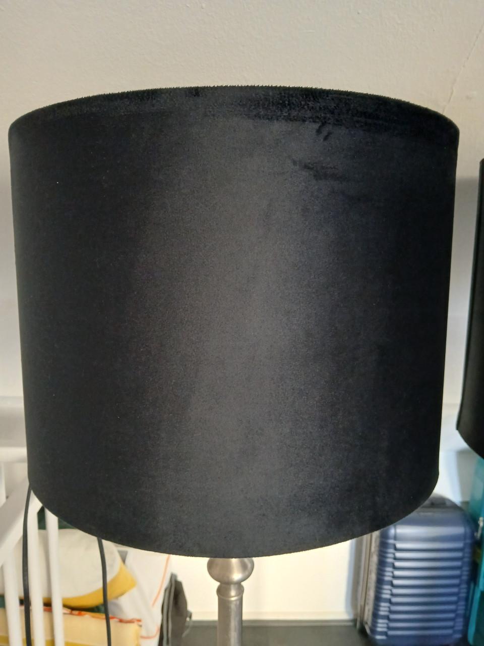 Set van 2 vloerlampen