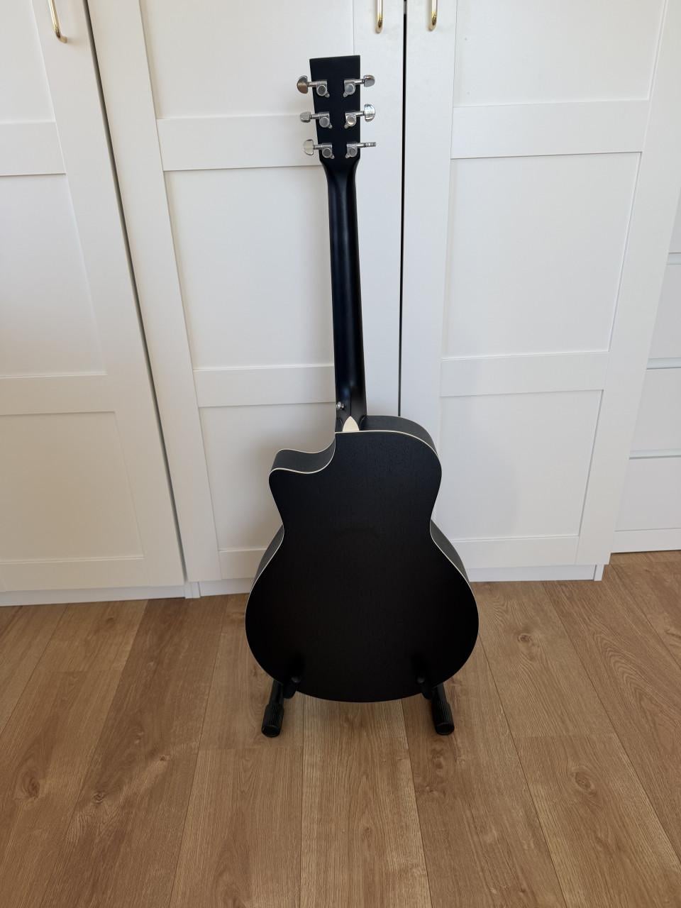 Fazley Akoestische gitaar inclusief standaard