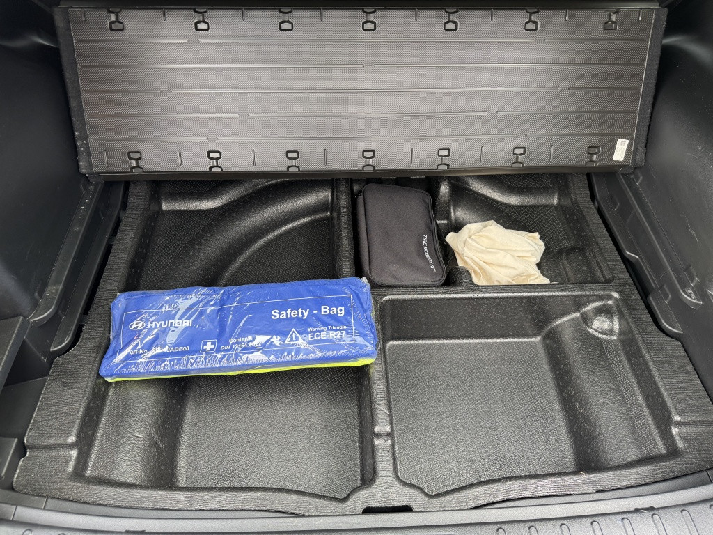 Hyundai Tucson Hybrid 1.6 t-gdi hev comfort smart | trekhaak 1650kg! | elek