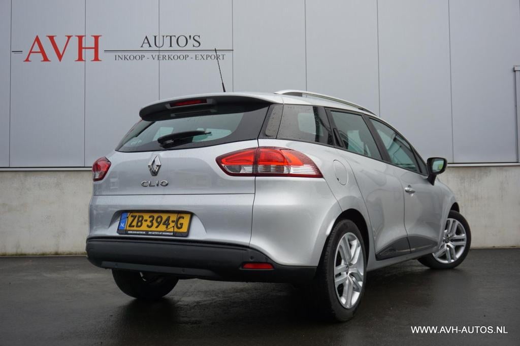Renault Clio estate 1.5 dci ecoleader limited