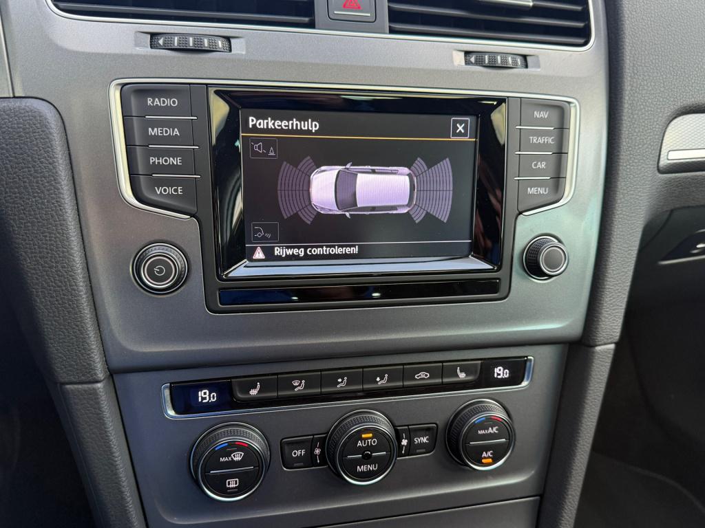 Volkswagen Golf 1.2 tsi business edition connected