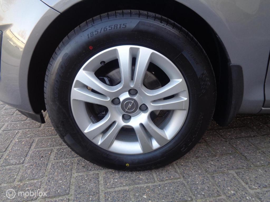 Opel Corsa 1.4-16v design ed/automaat/airco/stoelverw/ stuurverw/cruise con