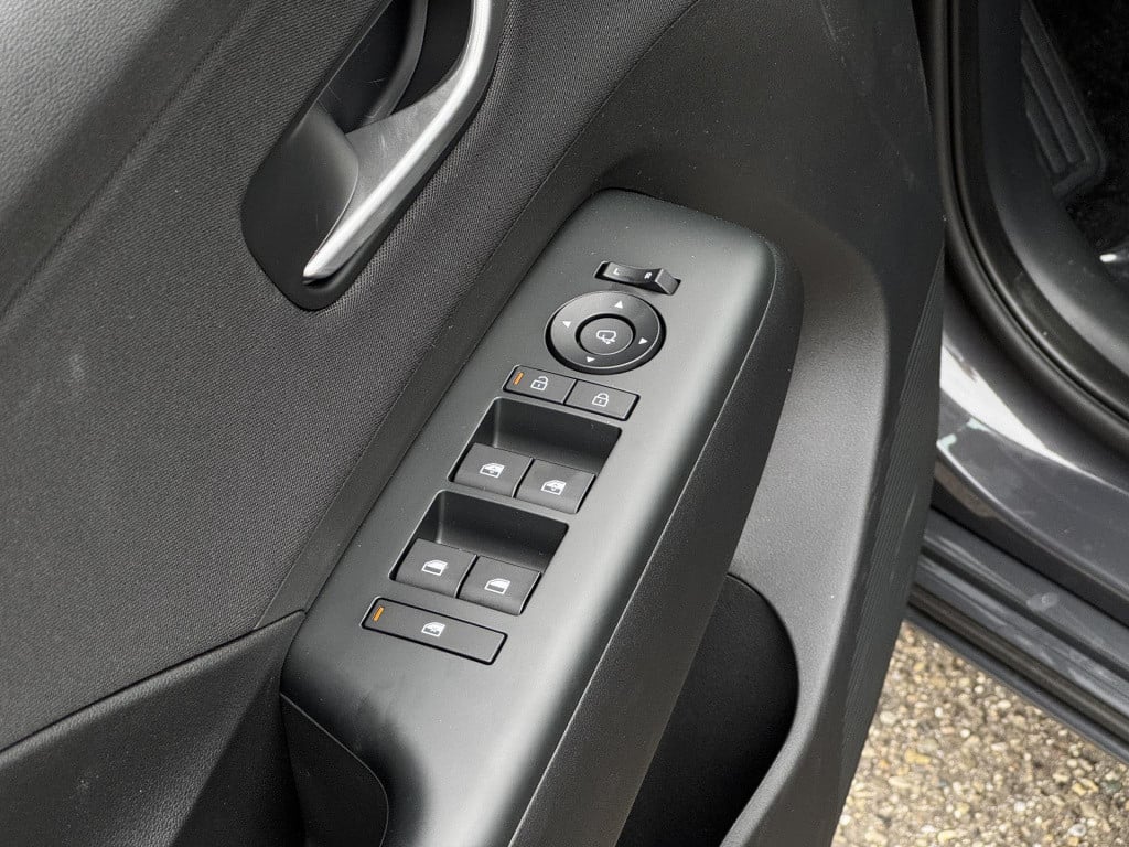 Hyundai Kona electric pure edition 65.4 kwh