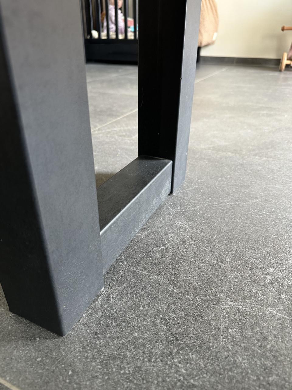 Pronto Salontafel Miori Houten blad met zwarte poten