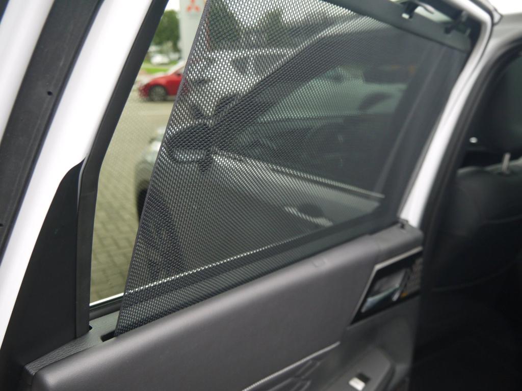 Mitsubishi Outlander 2.4 phev instyle 306pk s-awc|rijklaar