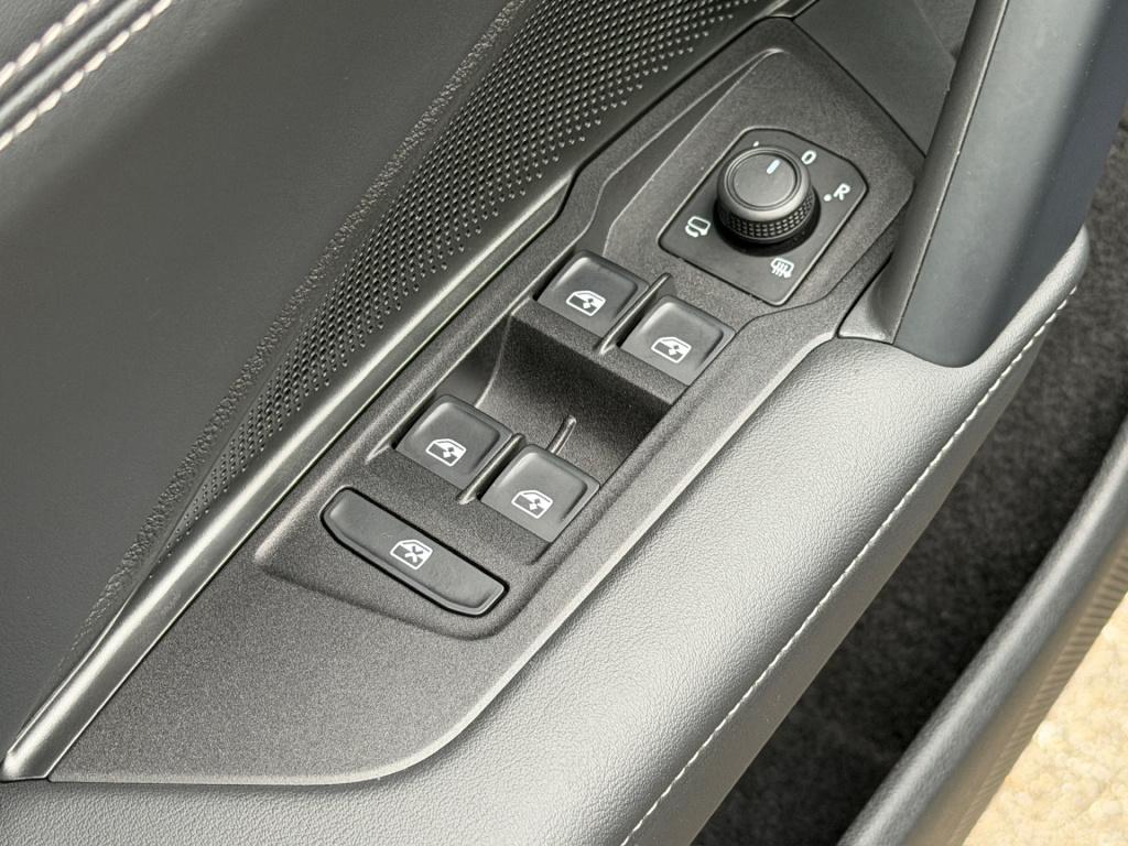 Volkswagen Tayron 1.5 etsi 150pk life 7-persoons | trekhaak | 360 camera | 