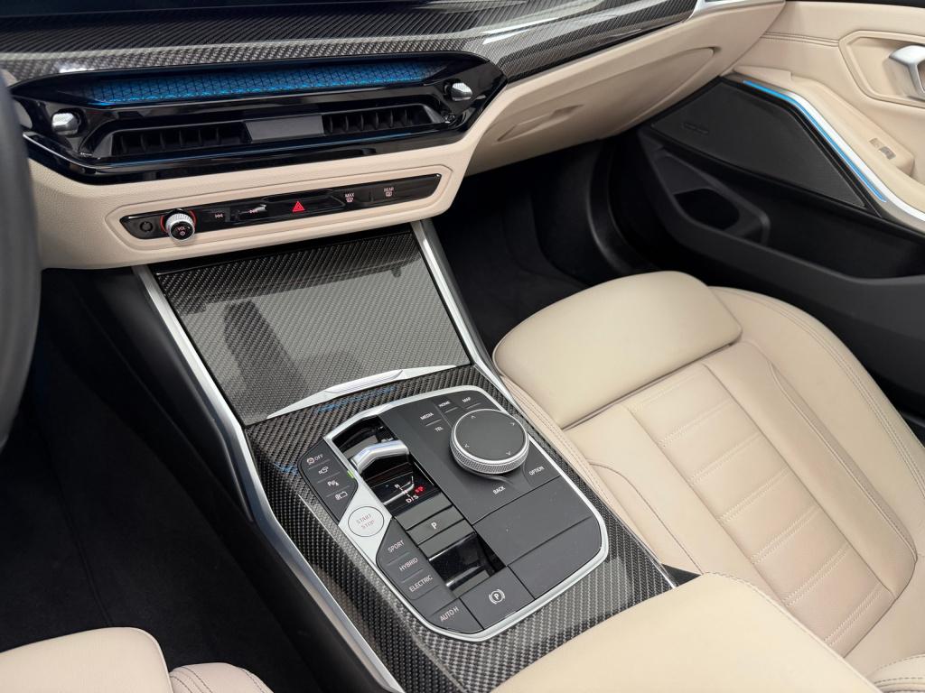 BMW 3-serie touring 330e xdrive m-sport pro | arctic race blue | sport pro 