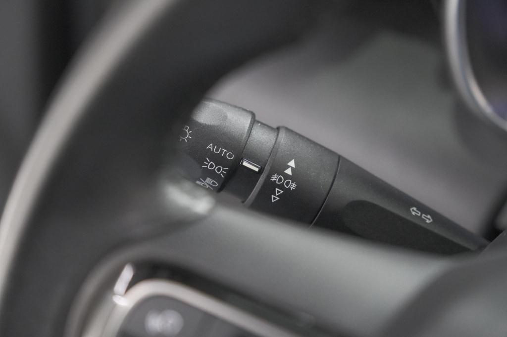 Citroen C3 Aircross puretech 110 s&s shine | panoramadak | apple carplay | 