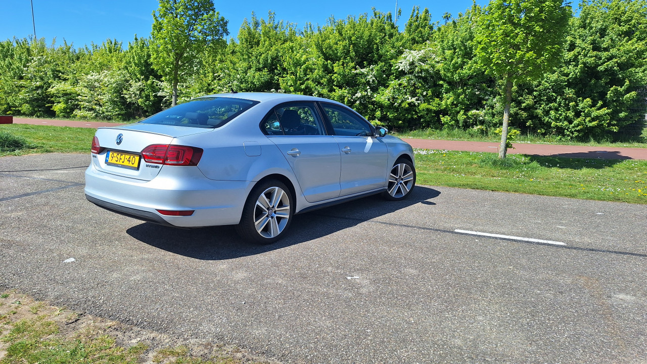 Volkswagen Jetta 1.4 TSI Hybrid 170 pk 7DSG 2013