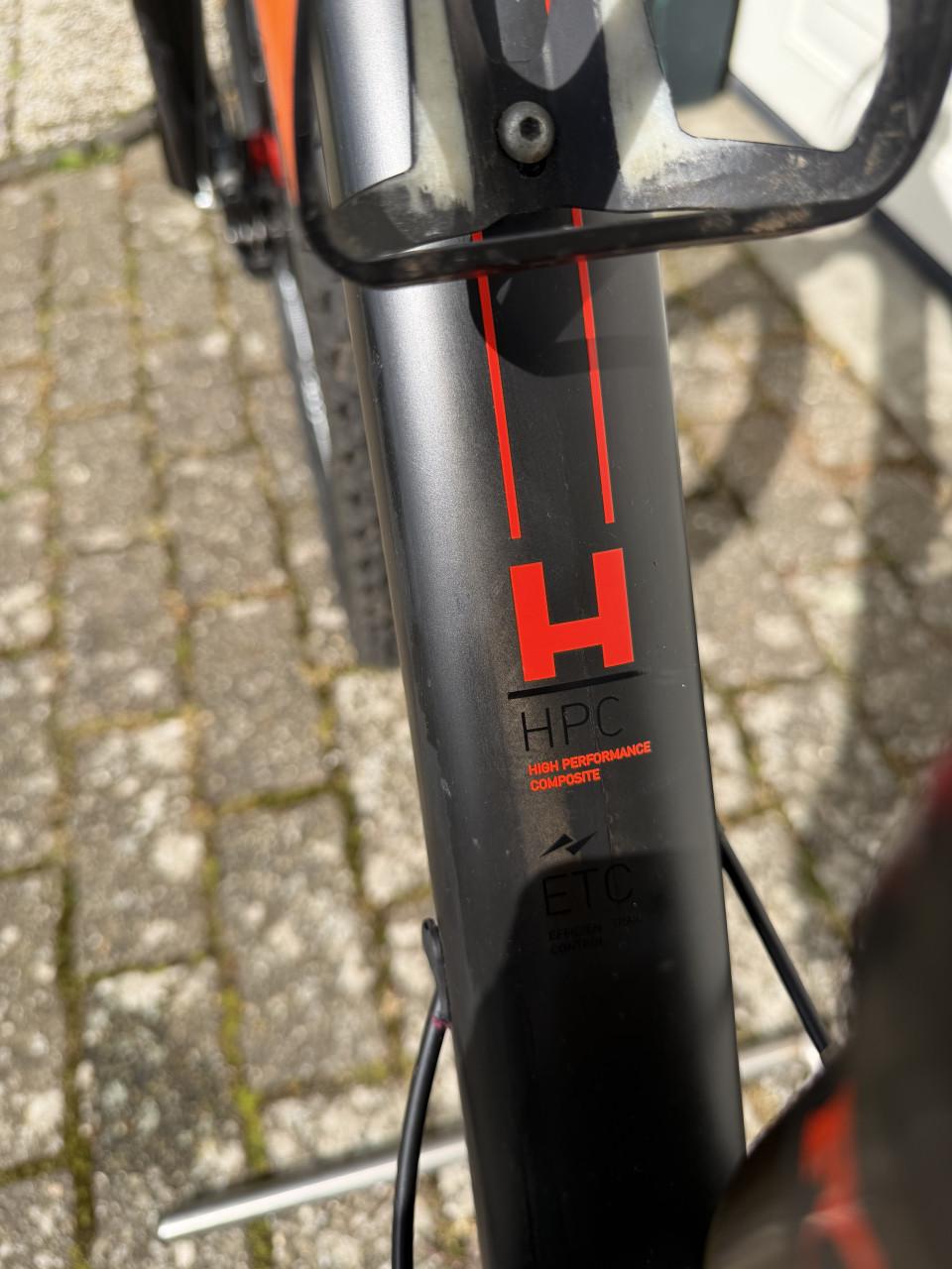 Cube full Suspension Stereo HPC 120  maat 21 inch.