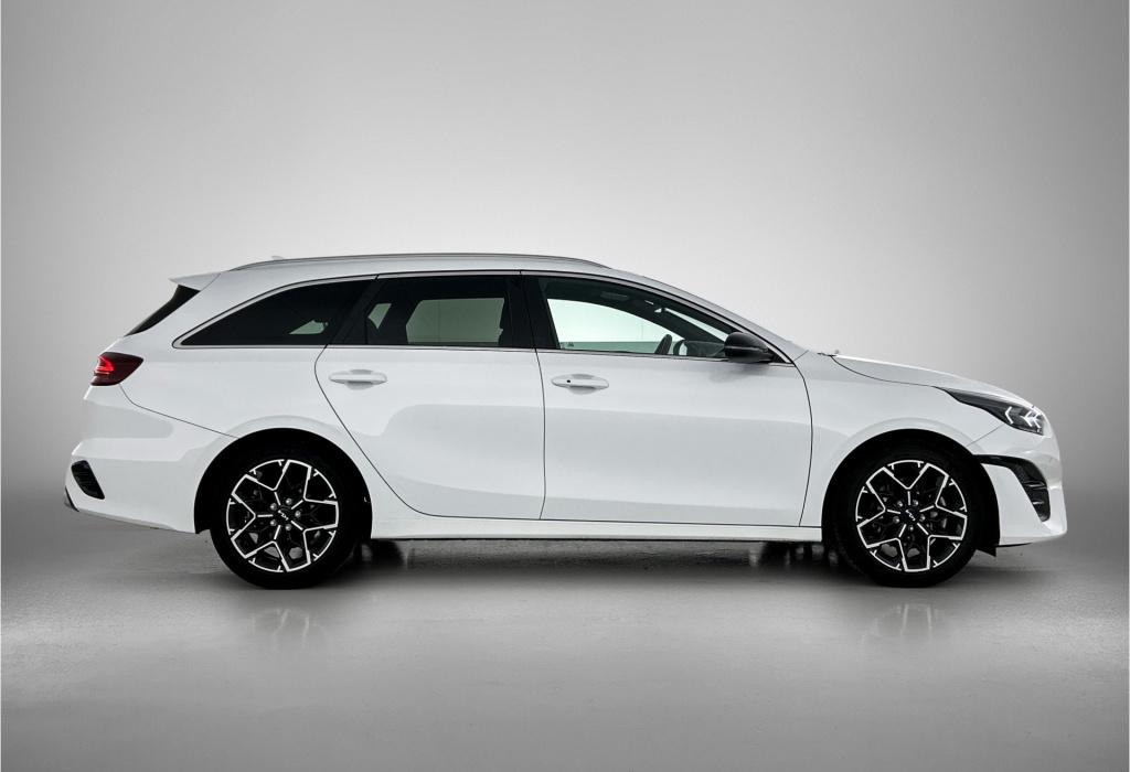 Kia Ceed Sportswagon 1.5 t-gdi gt-line | grote laadruimte | half-leder | pa