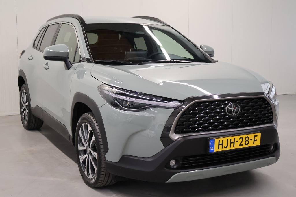 Toyota Corolla Cross hybrid 140 style