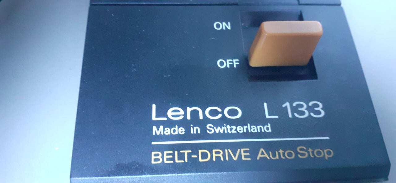 LENCO L-133 platenspeler belt-drive autostop made in switerland