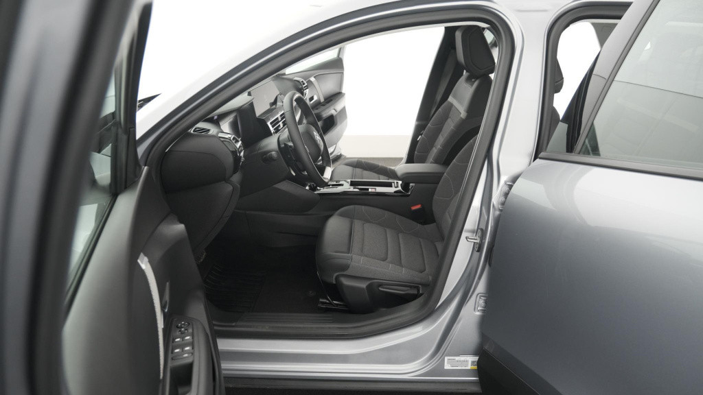 Citroen C4 X puretech 130 eat8 plus | camera | stoelverwarming | apple carp