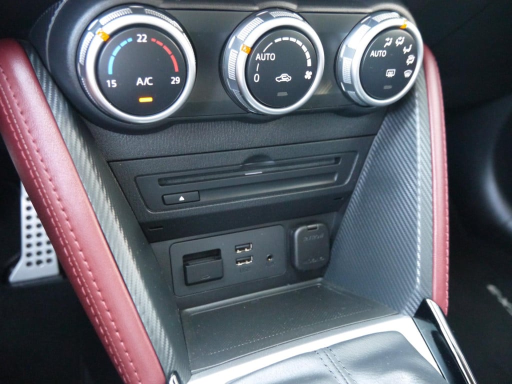 Mazda Cx-3 2.0 skyactiv-g 120 gt-m|trekhaak|rijklaar