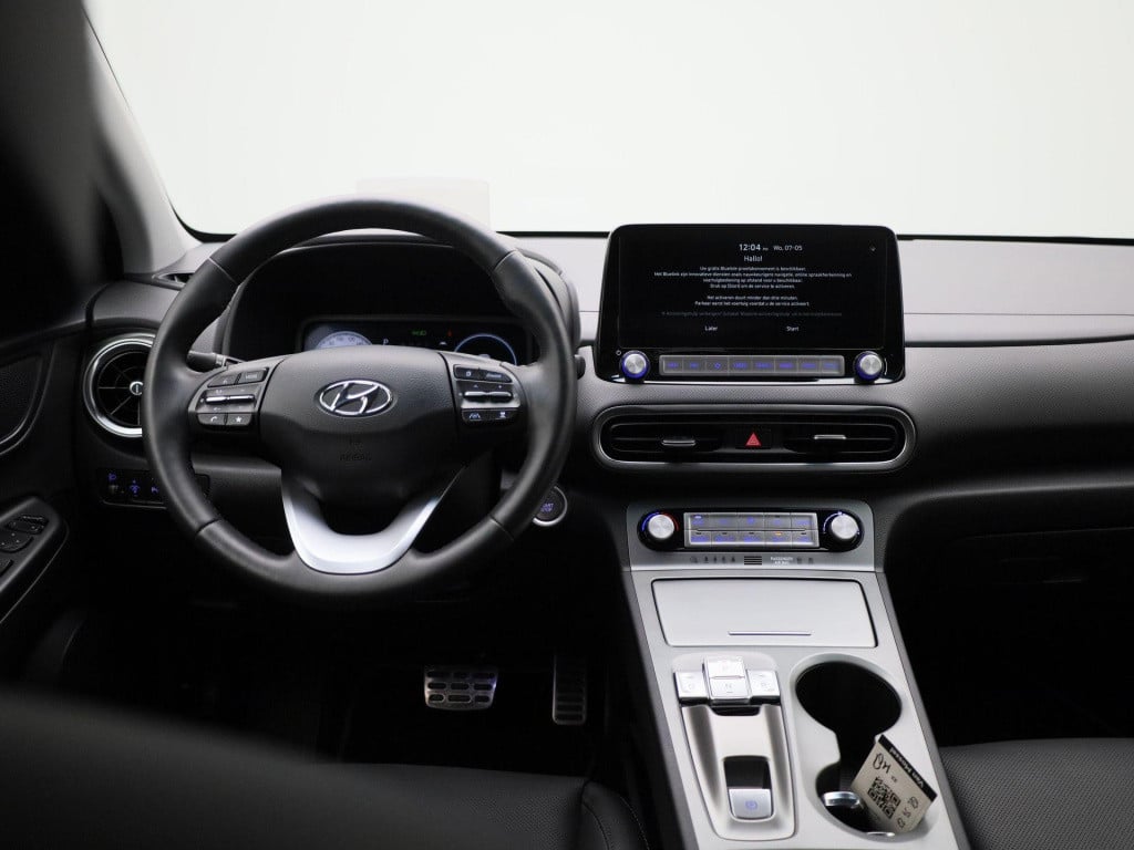 Hyundai Kona ev premium 64 kwh
