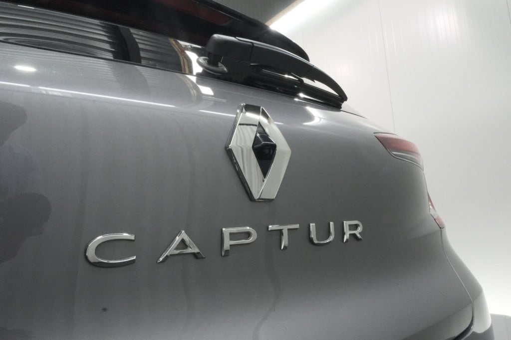 Renault Captur mild hybrid 140 edc techno 360 camera | 9.3 inch navigatie |