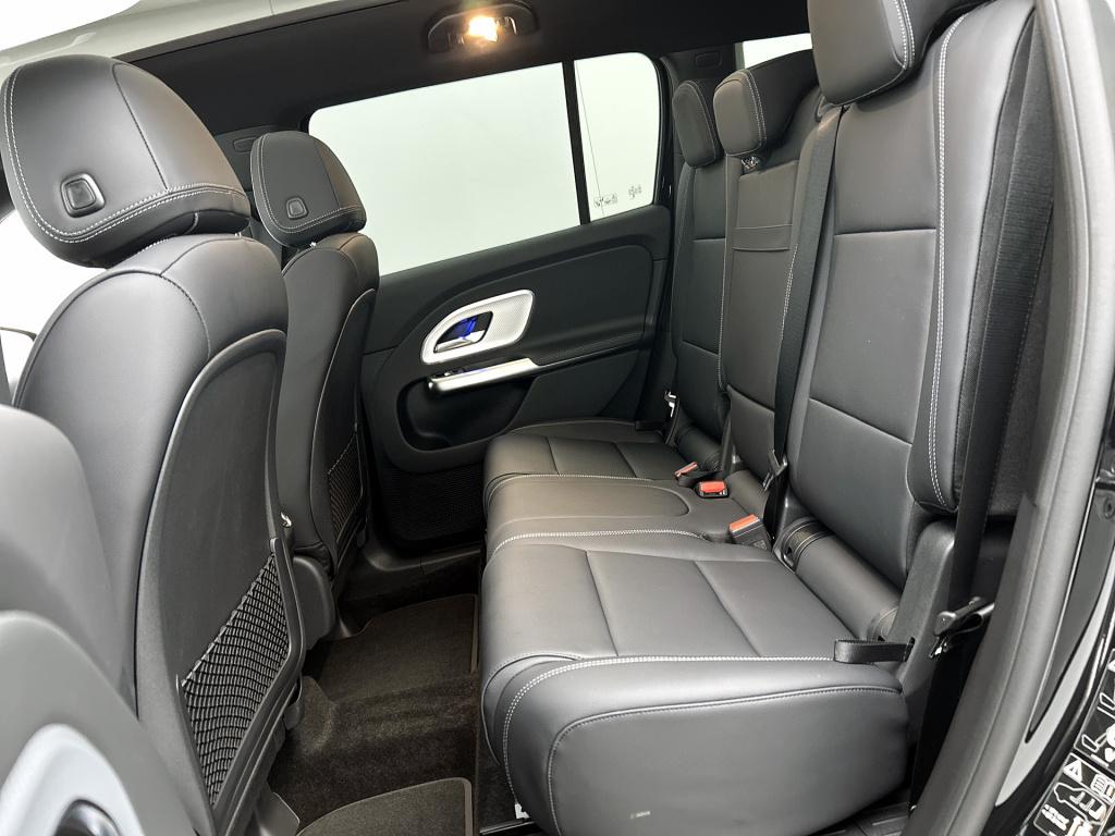 Mercedes-Benz Glb 180 business solution amg 7p. | premium pakket | nightpak