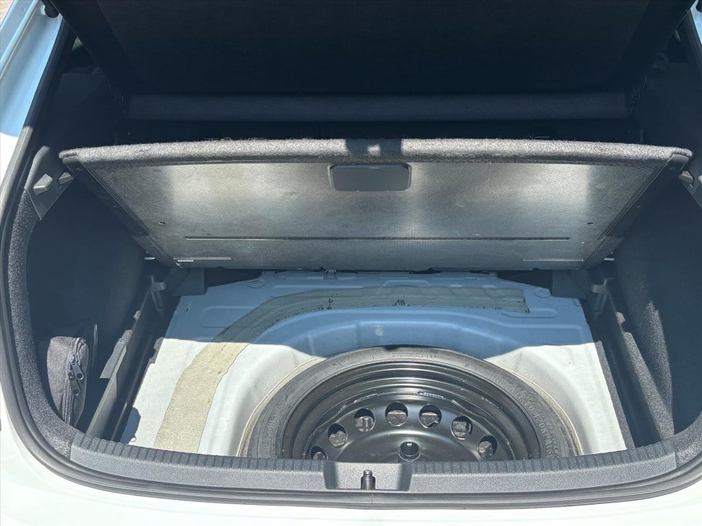 Volkswagen Taigo 1.0 tsi 110pk r-line| pano dak|trekhaak|led| navi via carp