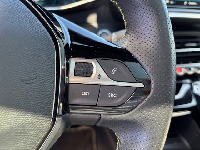 Peugeot 208 gt pack ev 50kwh 136pk/12%bytelling+btw | 3-fase navigatie | cr