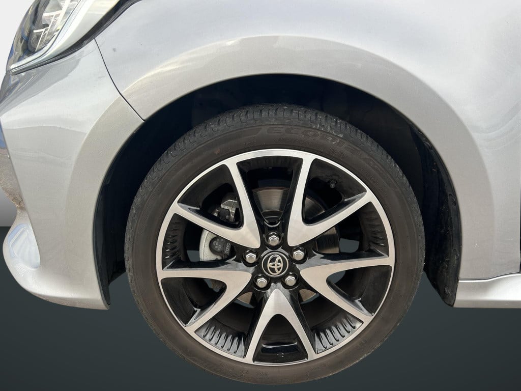 Toyota Yaris 1.5 vvt-i executive super compleet|jbl set
