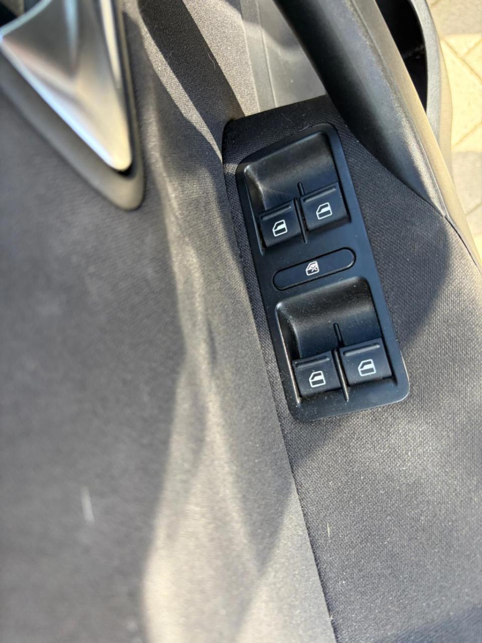 Volkswagen Polo 1.2-12v bluemotion trendline/mooie auto/clima/carplay/