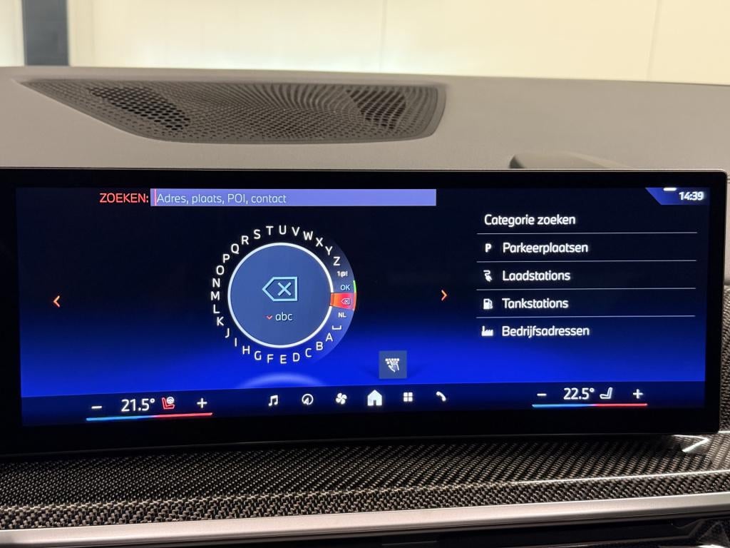 BMW X5 xdrive50e m-sport | carbon | pano | memory | stoelverwarming / verko