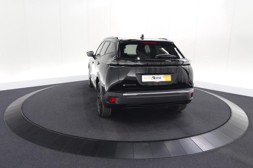 Peugeot E-2008 ev allure 54 kwh | 11 kw lader | warmtepomp | apple carplay 