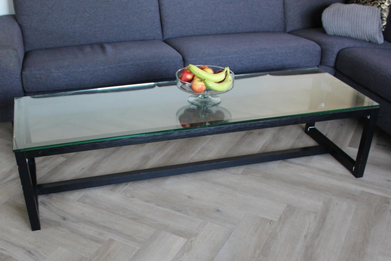 Salontafel met glazenblad 170 x 55 x 40