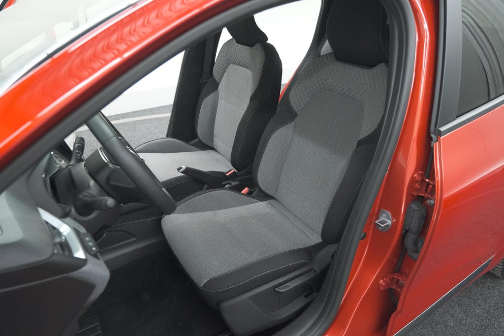Renault Clio tce 90 gpf evolution | camera | navigatie | apple carplay | pa