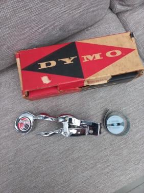 Dymo Mite Tapewriter M22.