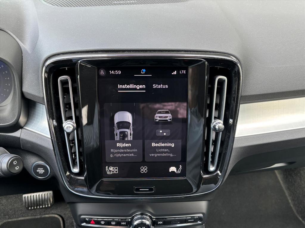 Volvo XC40 2.0 b4 core business| harman kardon| camera|blis| 1e eigenaar| r