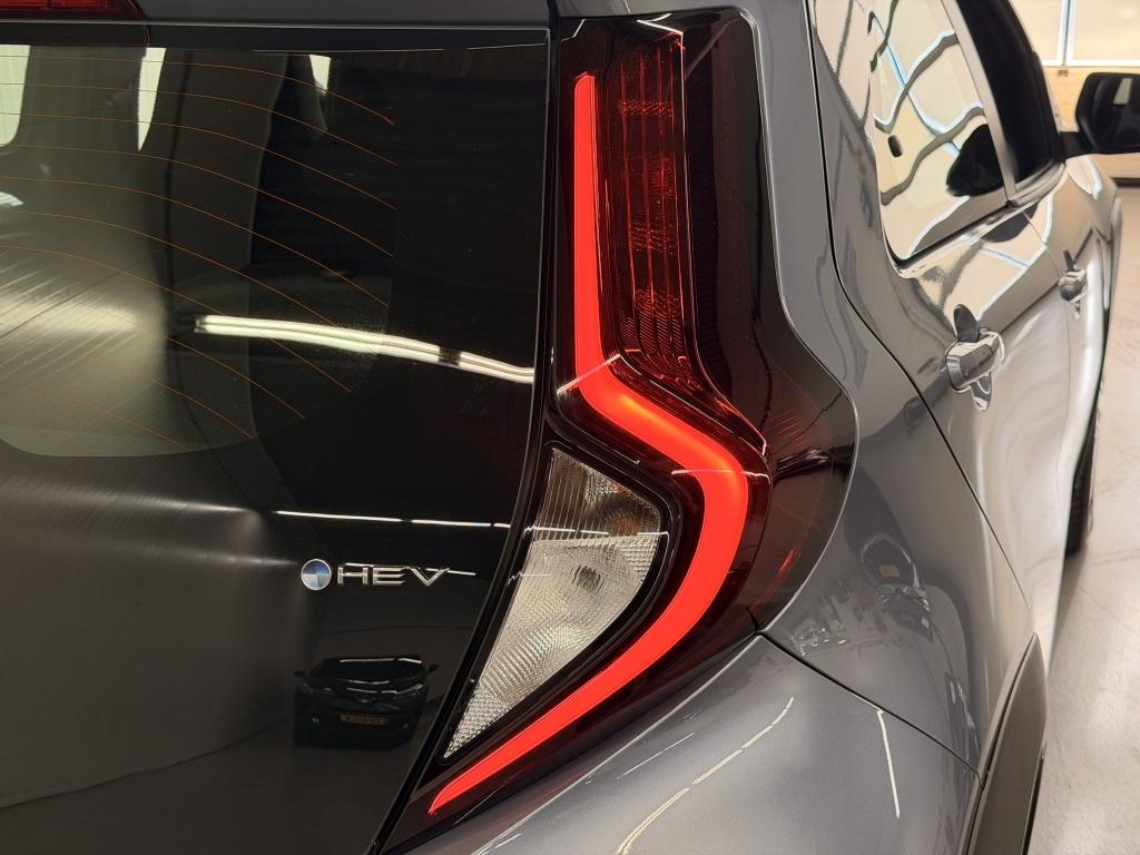 Toyota Aygo X hybrid 115 play