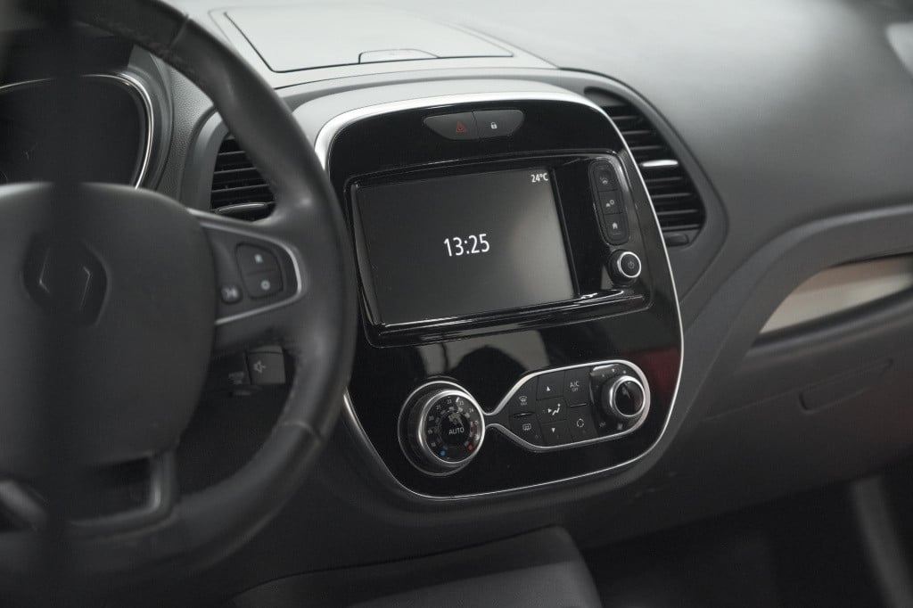 Renault Captur tce 90 intens | trekhaak | camera | dodehoekdetectie | navig