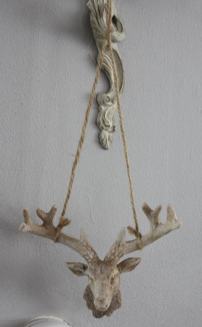 Set van 2 grote beige  elandhoofd hanger