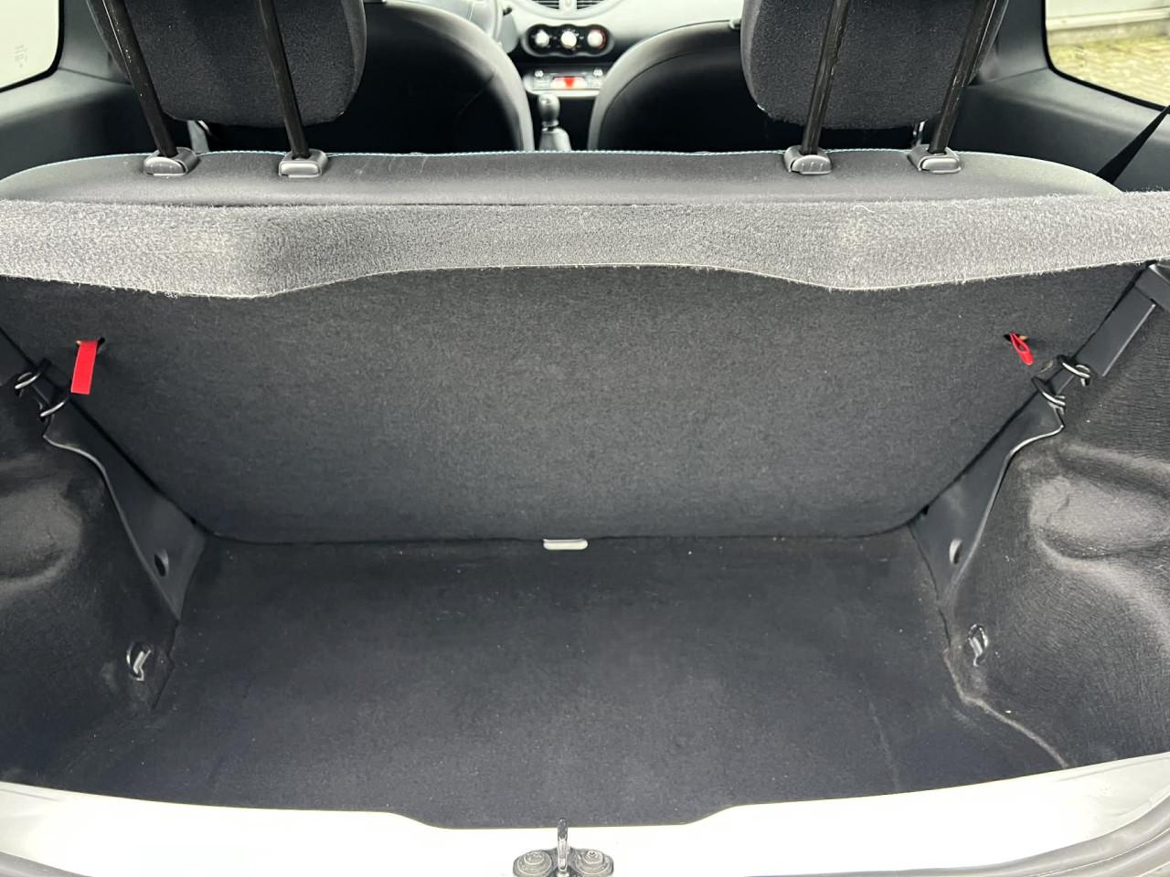 Renault Twingo II 1.2 16V bouwj. 06-2012 met 110.163 km NAP