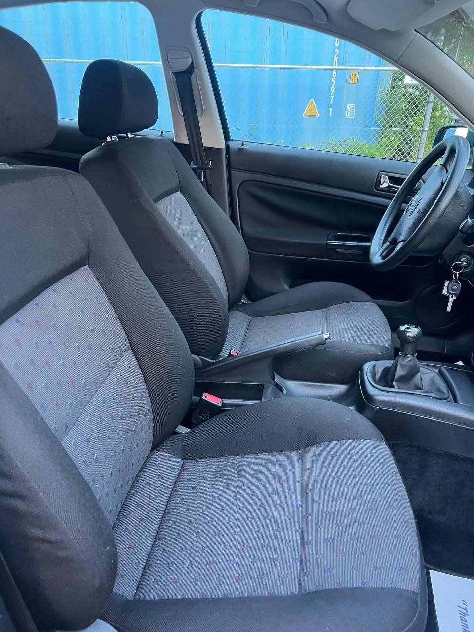 Volkswagen Passat 1.6- 130.494KM Nap! 1e Eigenaar