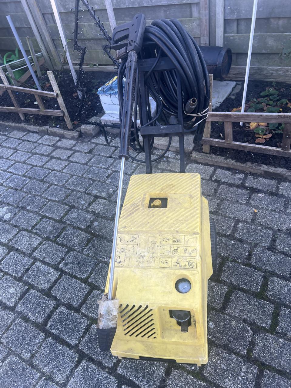 Te koop Te koop karcher 1050 HD  380 v krachtstroom complet