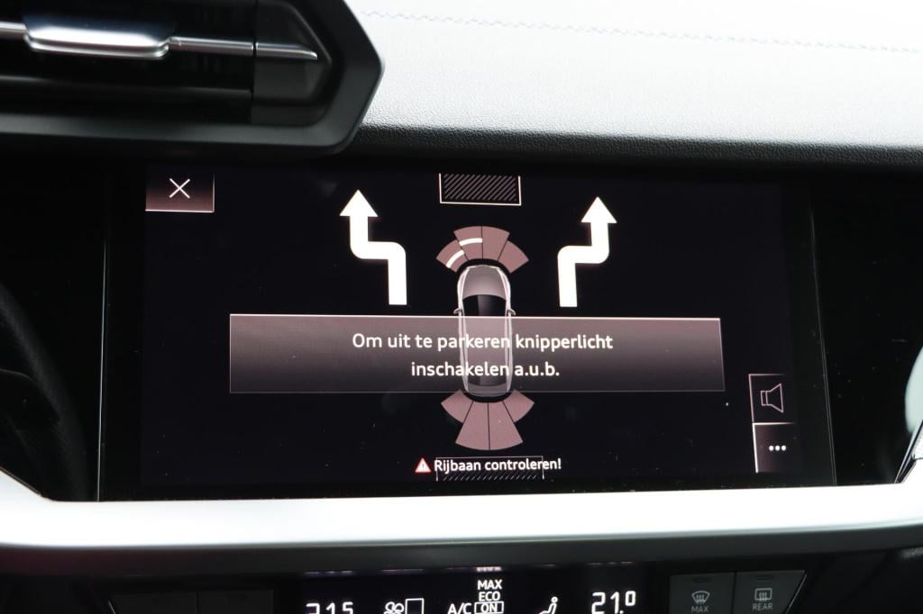 Audi A3 limousine 35 tfsi s edition 150pk