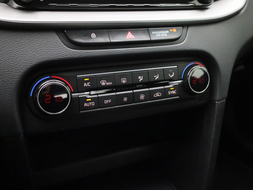 Kia Ceed Sportswagon 1.0 t-gdi dynamicline | lmv | navigatie | climate cont