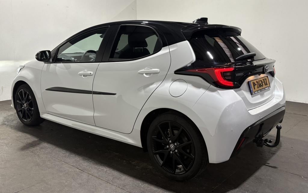 Toyota Yaris 1.5 hyb. executive