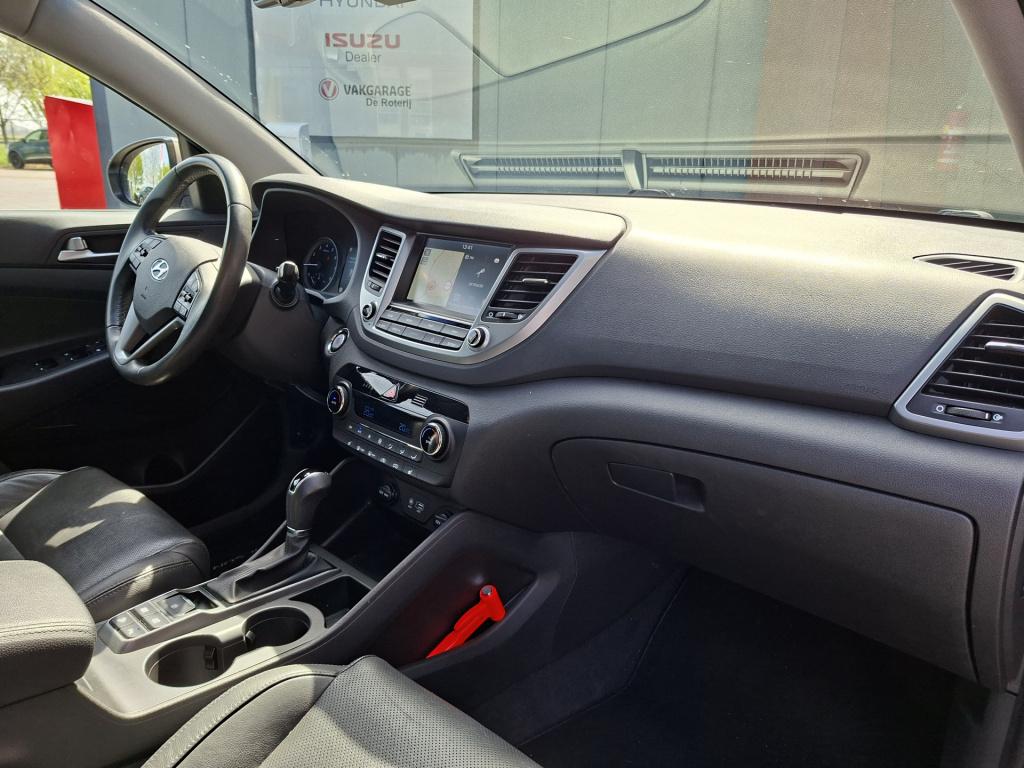Hyundai Tucson 1.6 t-gdi 177 pk automaat | lederen bekleding | trekhaak |st