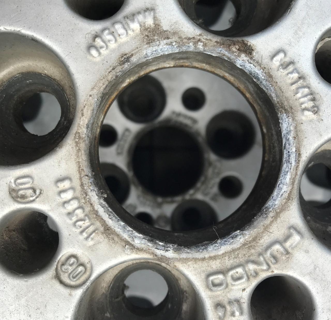 BMW-Velgen 6Jx14H2 ET35