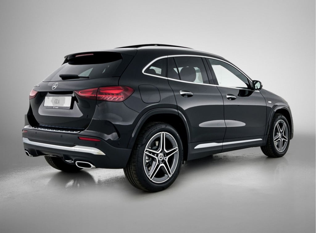 Mercedes-Benz Gla-klasse 250 e business solution amg | premium plus pakket 