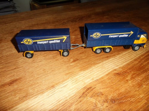 Tekno Volvo met aanhanger