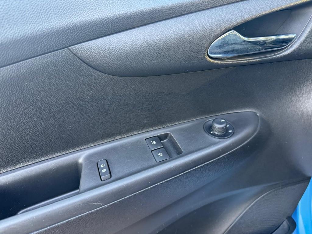 Opel Karl 1.0 rocks onl. ed.