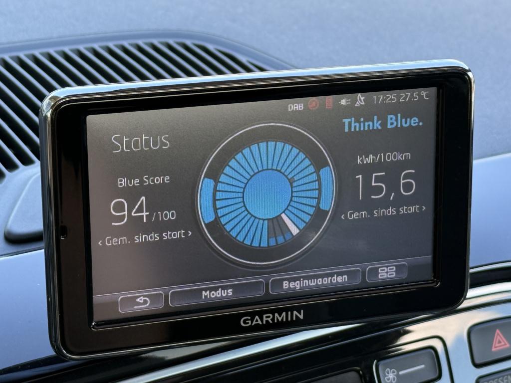 Volkswagen E-up! | pano | stoelverwarming | voorruitverwarming | cruise | d