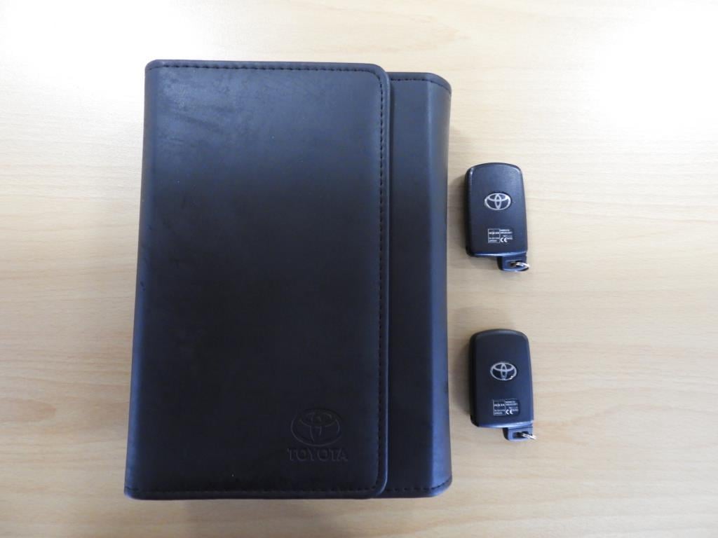 Toyota Auris 1.8 hybrid executive trekhaak