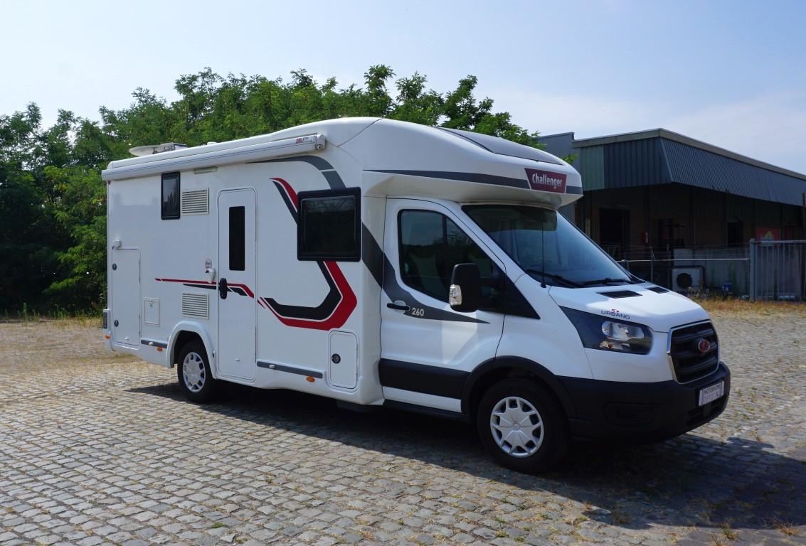 Challenger 260 Face to Face 2021 met 42.000km in zeer goede staat