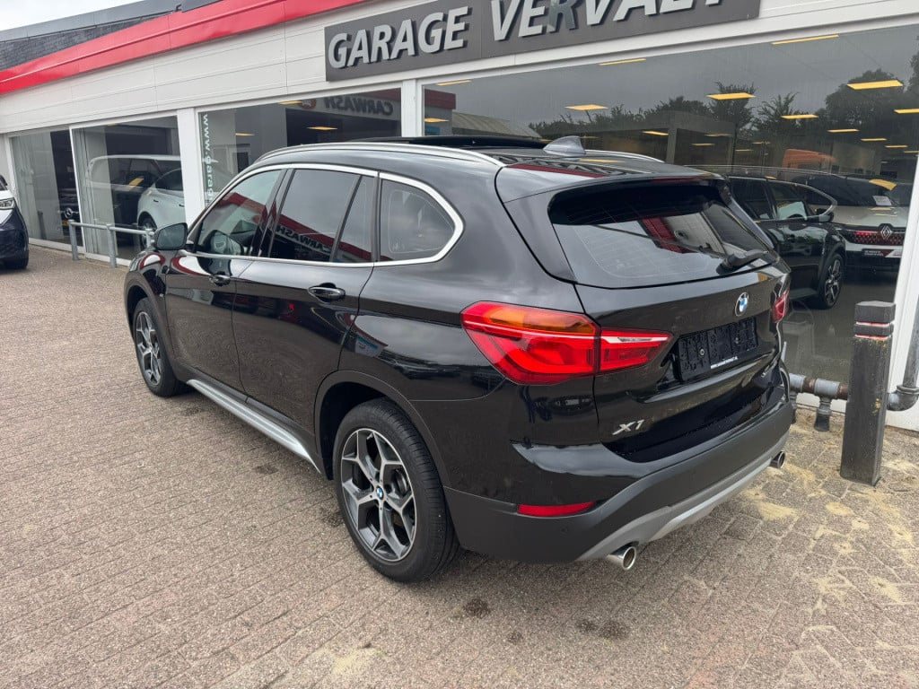 BMW X1 sdrive20i high executive